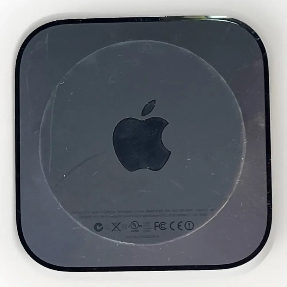 Apple TV 3rd Gen A1469 MD199LL/A 1080p Media Streamer Remote Box Complete